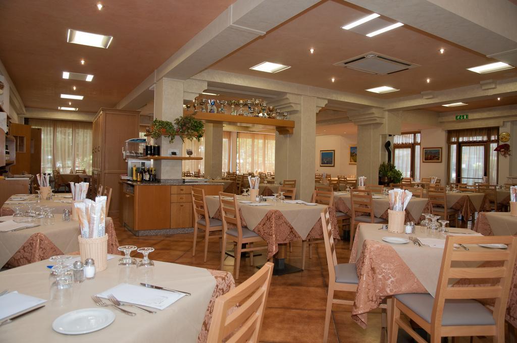 Hotel Concordia Levico Terme Exterior foto